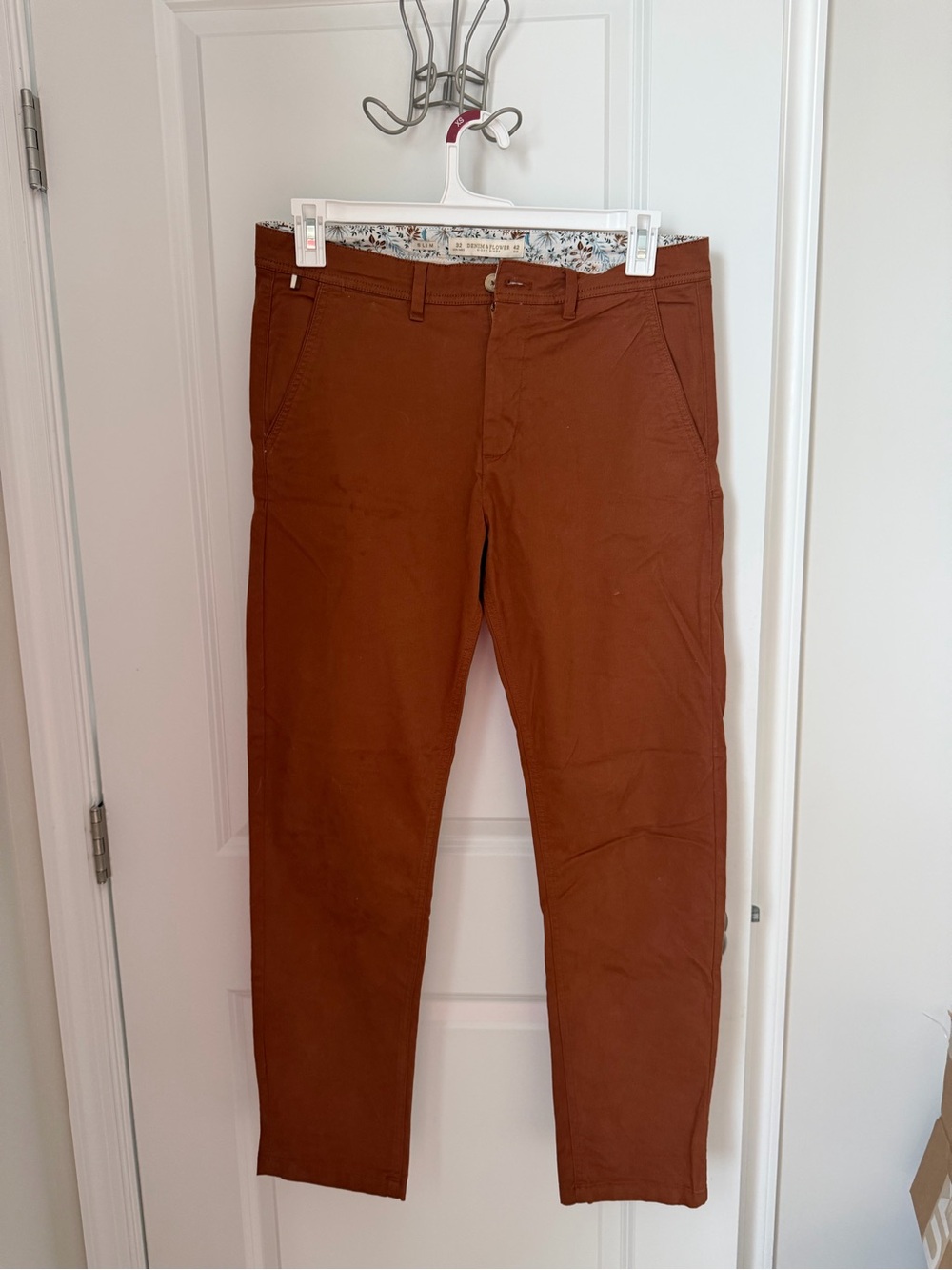 Denim & Flower Men's Rust-Colored Chino Pants